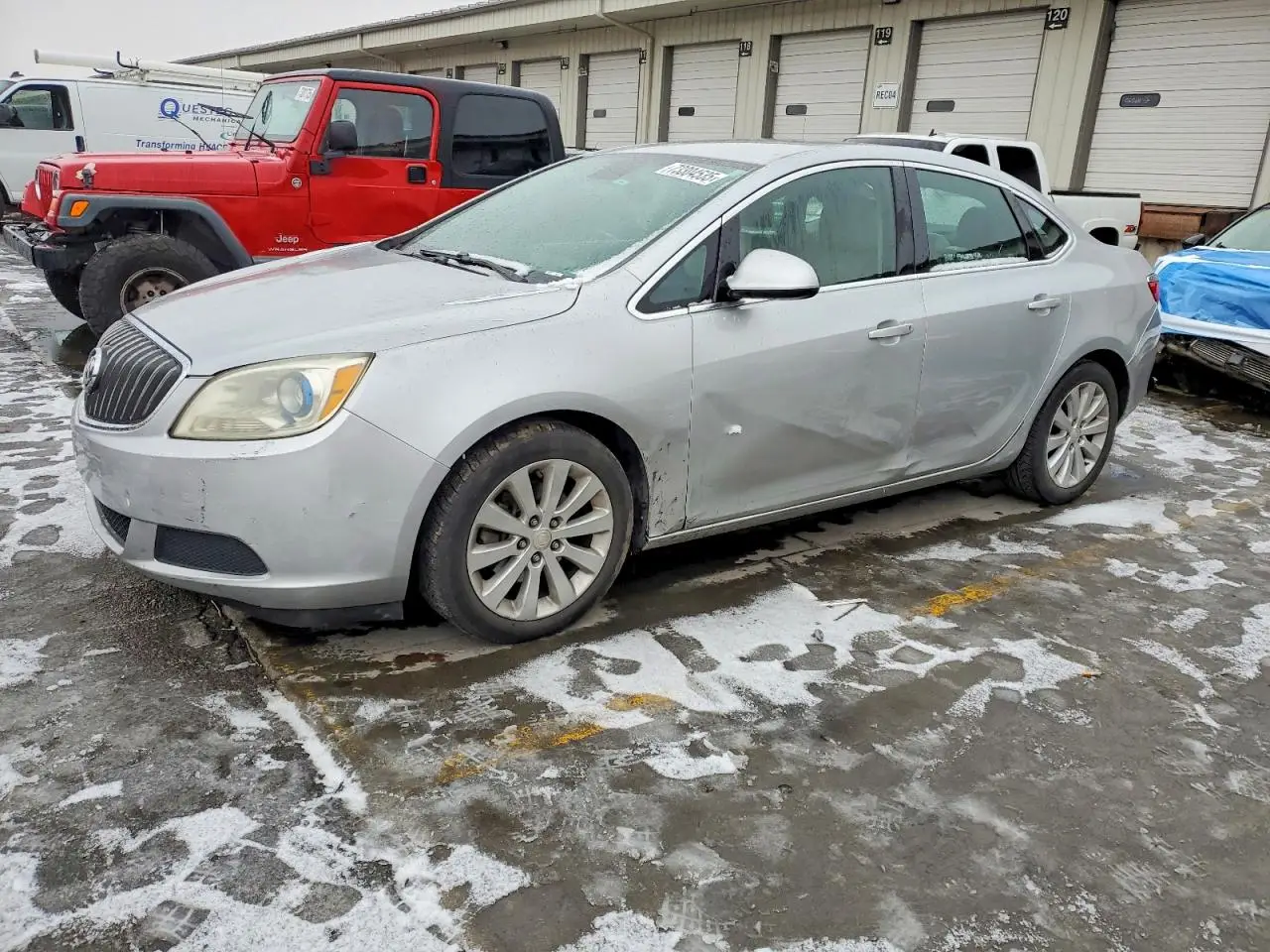 BUICK VERANO 2015. Lot# 73304535. VIN 1G4PP5SK9F4189346. Photo 1
