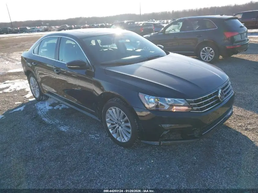 VOLKSWAGEN PASSAT 2016. Lot# 44203124. VIN 1VWBT7A30GC032616. Photo 1
