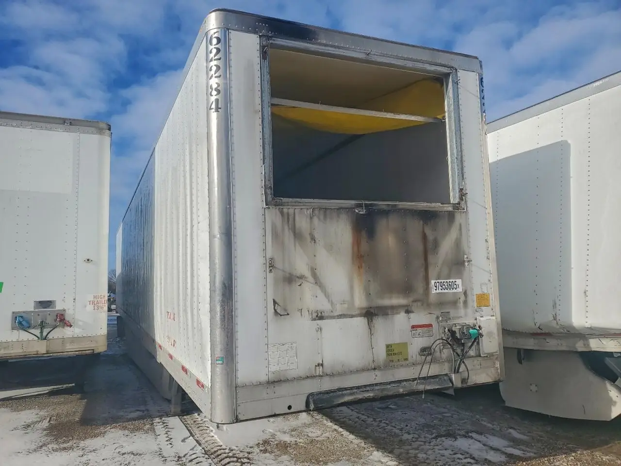 UTILITY ALL Models 2015. Lot# 97953605. VIN 1UYVS2535FM068537. Photo 1