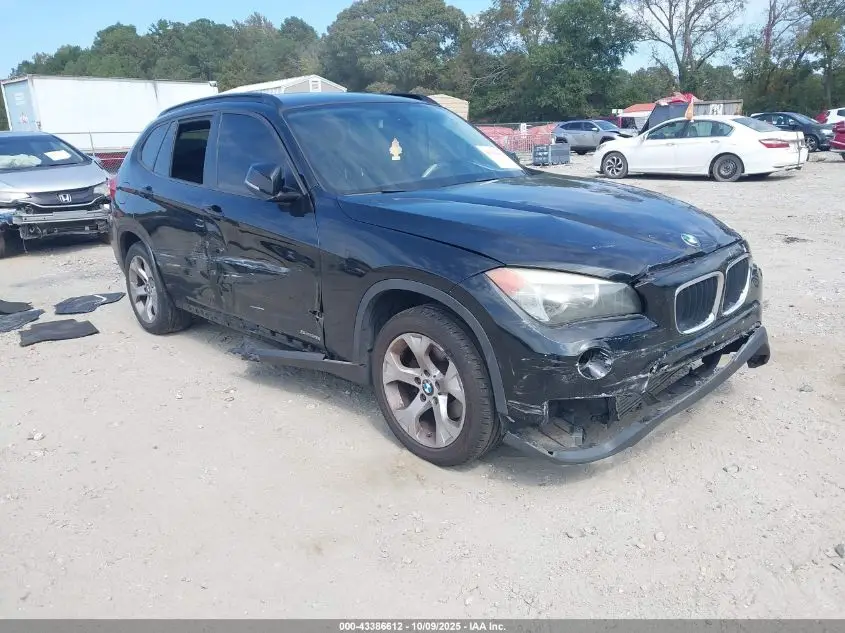 BMW X1 2013. Lot# 43386612. VIN WBAVM1C58DVW42933. Photo 1