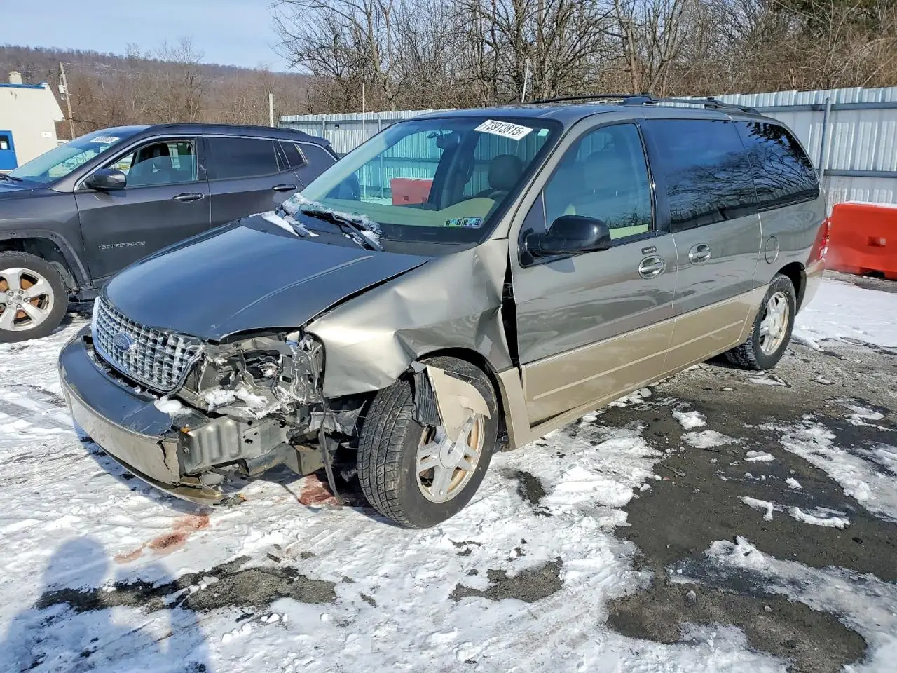 FORD FREESTAR 2005. Lot# 73913815. VIN 2FMDA58225BA05560. Photo 1