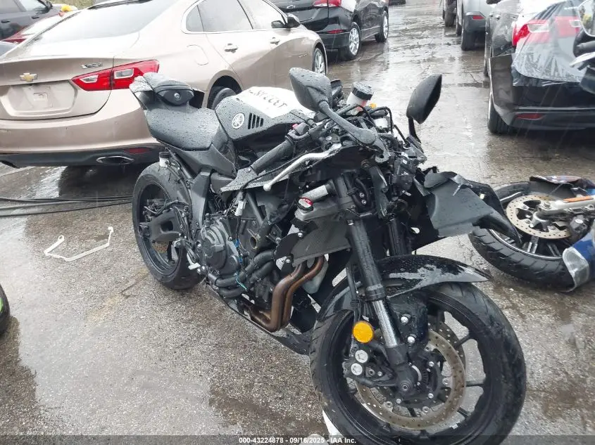 YAMAHA YZFR7 2025. Lot# 43224878. VIN JYARM38E5SA016801. Photo 1