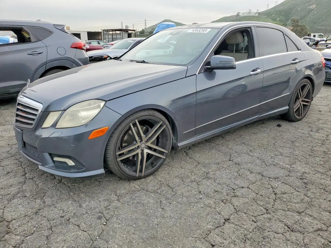 MERCEDES-BENZ E-CLASS 2010. Lot# 74063295. VIN WDDHF5GB5AA071704. Photo 1