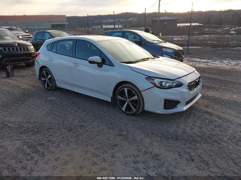 SUBARU IMPREZA 2017. Lot# 44211556. VIN 4S3GTAL66H3751724. Photo 1