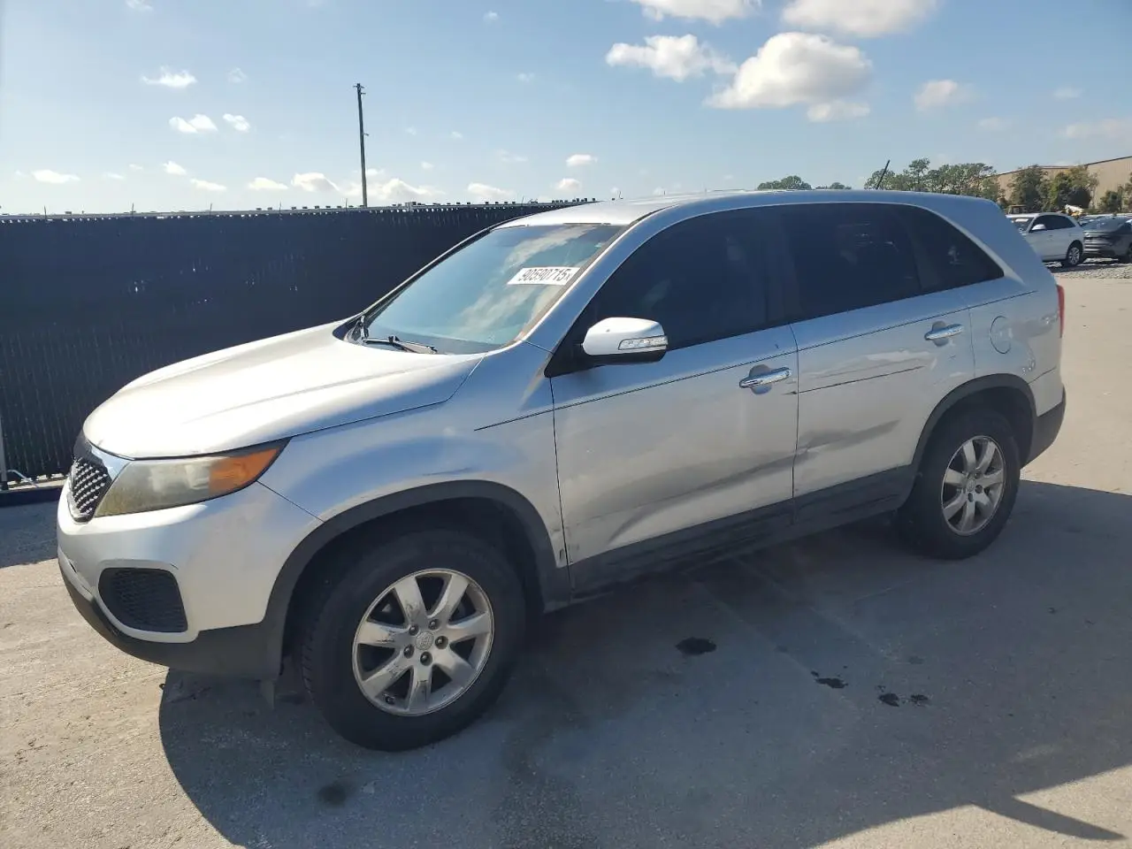 KIA SORENTO 2011. Lot# 90590715. VIN 5XYKT3A11BG184094. Photo 1