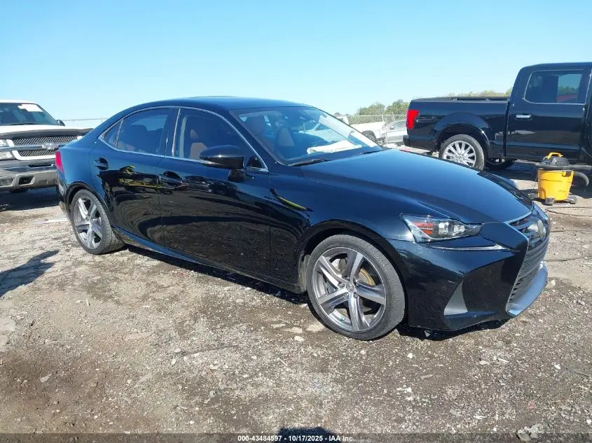 LEXUS IS 300 2018. Lot# 43484597. VIN JTHBA1D27J5067589. Photo 1
