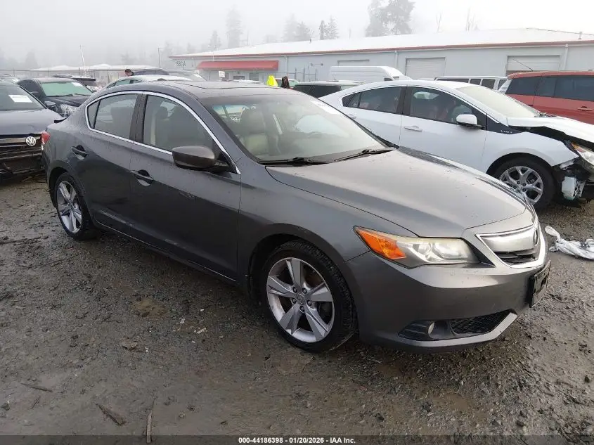 ACURA ILX 2013. Lot# 44186398. VIN 19VDE2E55DE000536. Photo 1
