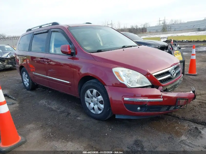 HYUNDAI ENTOURAGE 2007. Lot# 44233830. VIN KNDMC233576030077. Photo 1