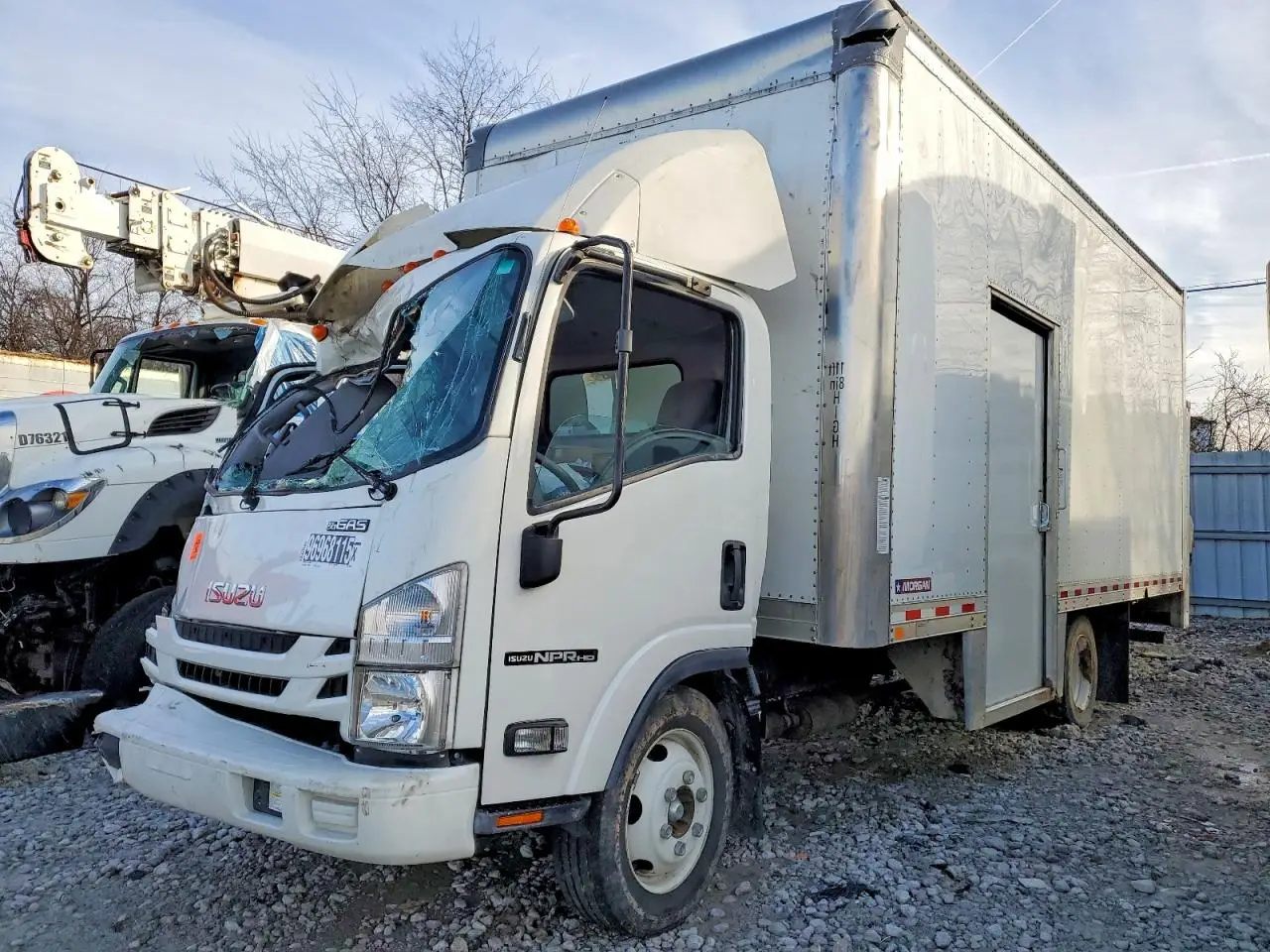 ISUZU All Models 2021. Lot# 96968115. VIN 54DC4W1D1MS206262. Photo 1