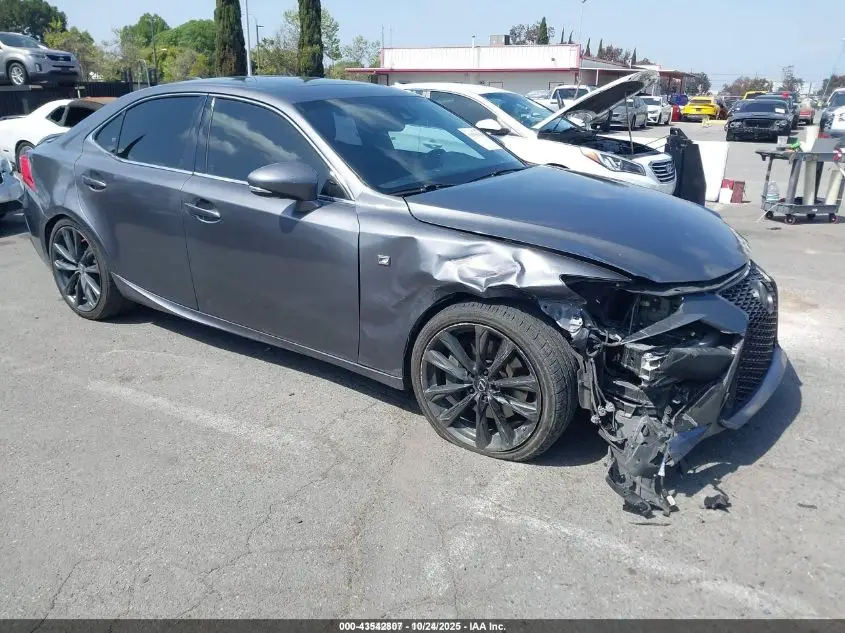 LEXUS IS 300 2018. Lot# 43542807. VIN JTHBA1D27J5070508. Photo 1