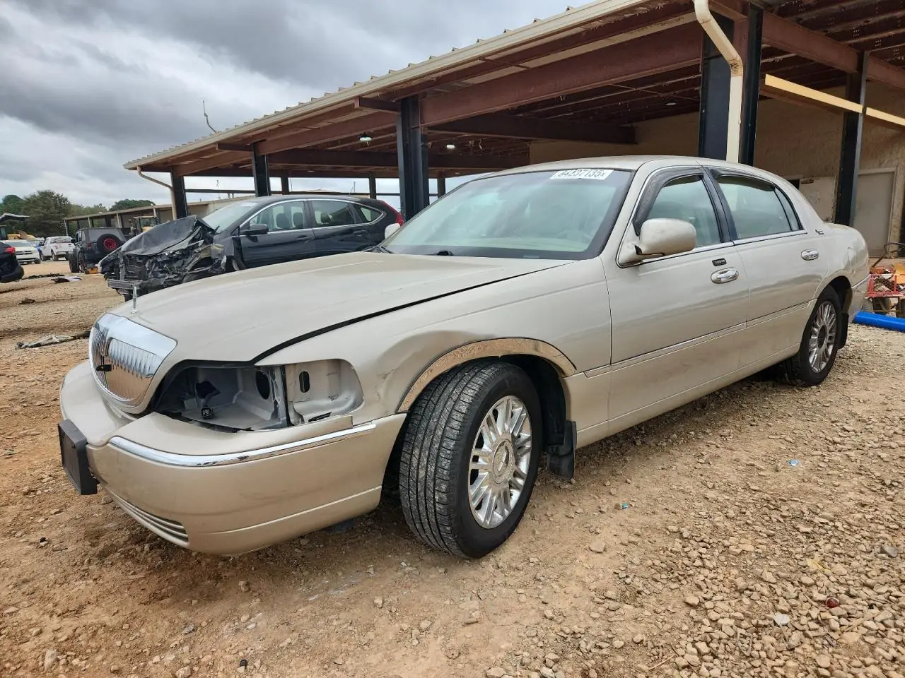 LINCOLN TOWNCAR 2009. Lot# 84237135. VIN 2LNHM82V39X605168. Photo 1