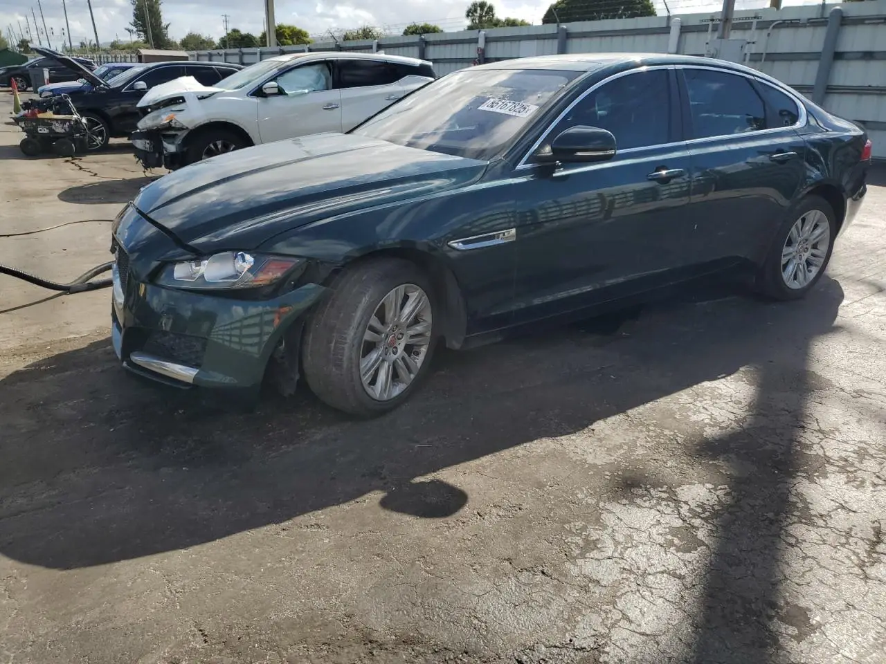 JAGUAR XF 2017. Lot# 85167825. VIN SAJBD4BV8HCY44098. Photo 1