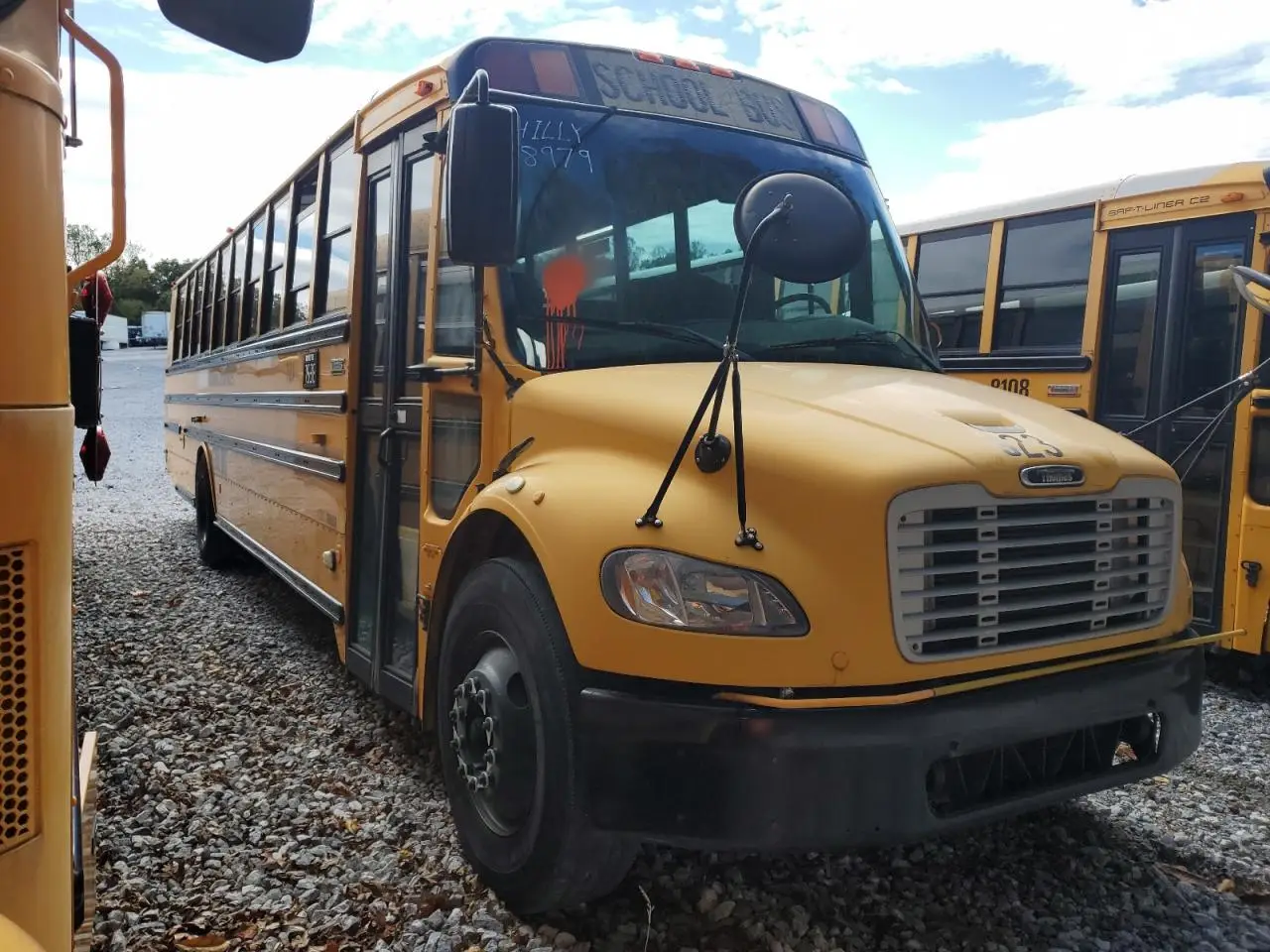 THOMAS ALL MODELS 2011. Lot# 81519385. VIN 4UZABRDTXBCAU4885. Photo 1