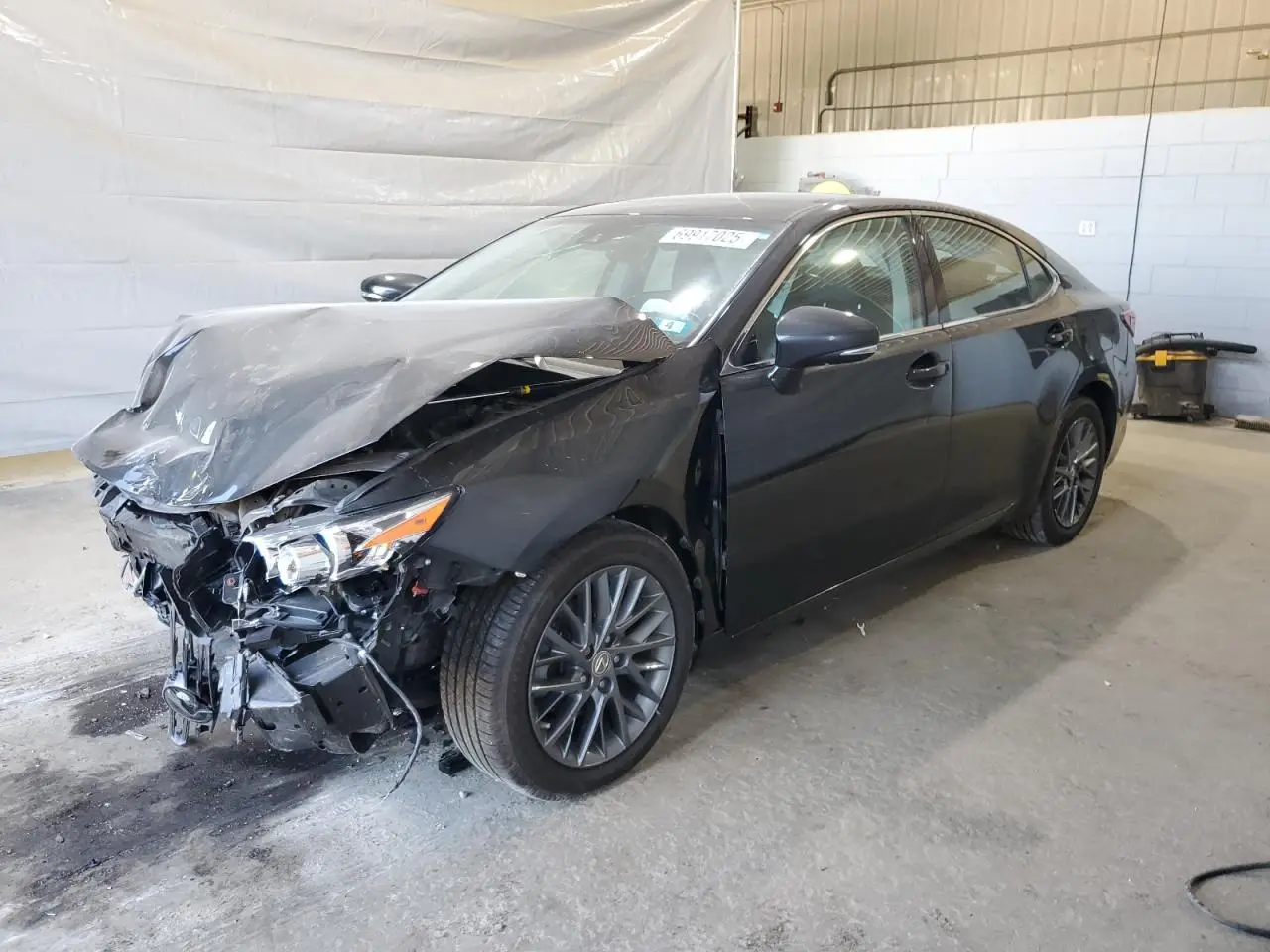 LEXUS ES350 2018. Lot# 81404135. VIN 58ABK1GG2JU115449. Photo 1