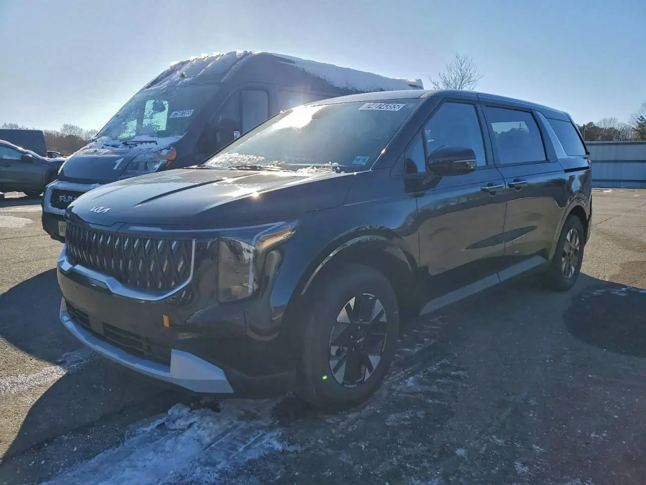 KIA CARNIVAL L 2026. Lot# 74074355. VIN KNDNB5KA1T6129076. Photo 1