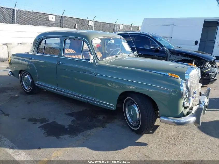 MERCEDES BENZ 220 BB 1959. Lot# 43673656. VIN 109509463. Photo 1
