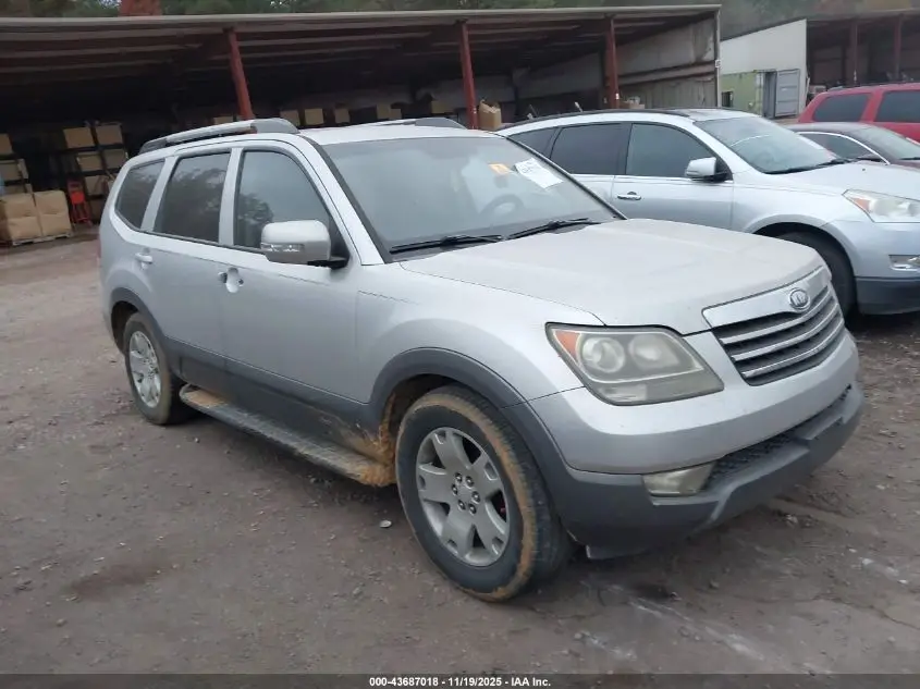 KIA BORREGO 2009. Lot# 43687018. VIN KNDJJ742195015645. Photo 1