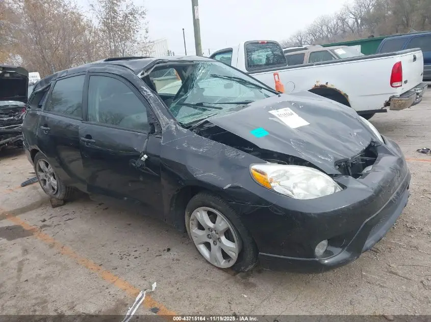 TOYOTA MATRIX 2005. Lot# 43715164. VIN 2T1LR32E55C396680. Photo 1