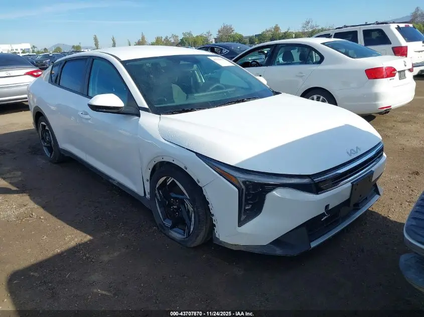 KIA K4 2025. Lot# 43707870. VIN 3KPFU4DE5SE083639. Photo 1