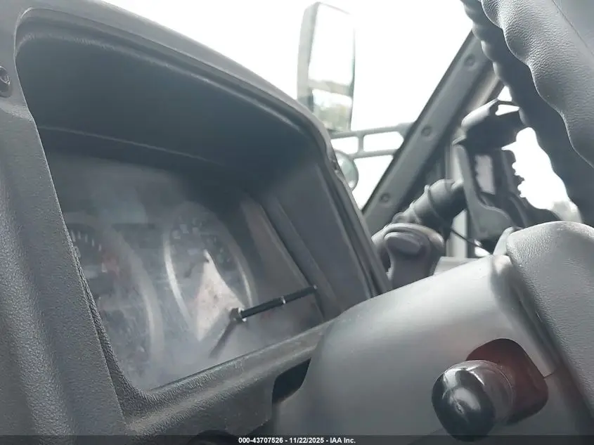 ISUZU COMMERCIAL VAN 2013. Lot# 43707526. VIN JALB4T178D7W01646. Photo 1