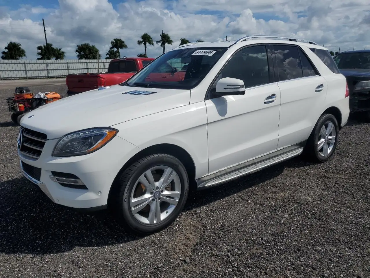 MERCEDES-BENZ M-CLASS 2015. Lot# 84449595. VIN 4JGDA5HB1FA521163. Photo 1