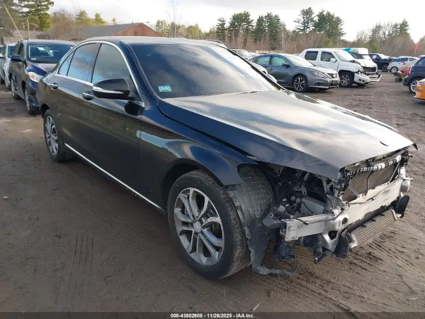 MERCEDES-BENZ C 300 2015. Lot# 43802608. VIN 55SWF4KB5FU003466. Photo 1