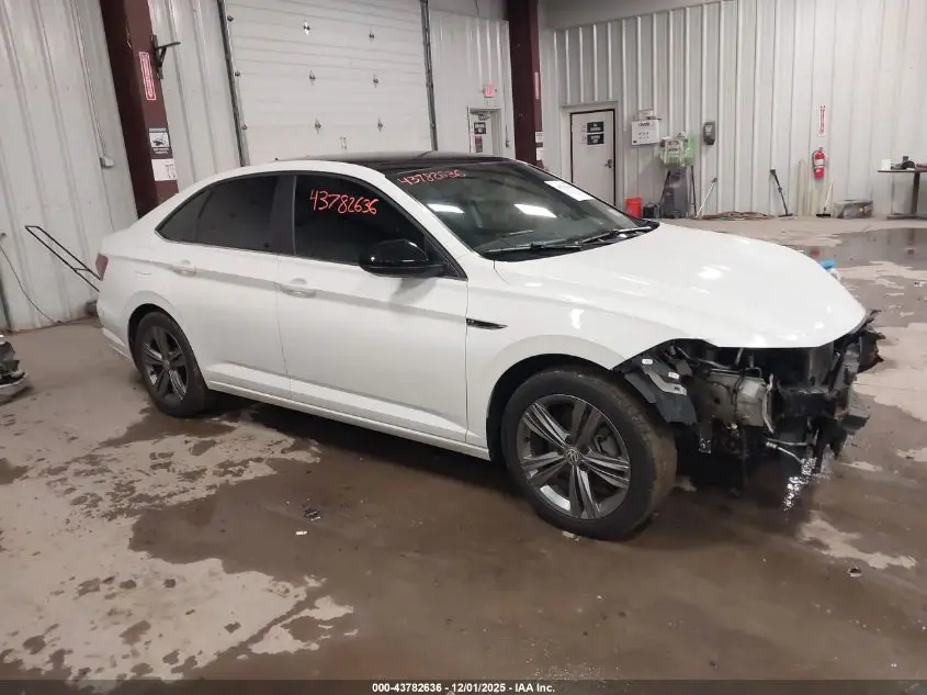 VOLKSWAGEN JETTA 2021. Lot# 43782636. VIN 3VWC57BU4MM036149. Photo 1