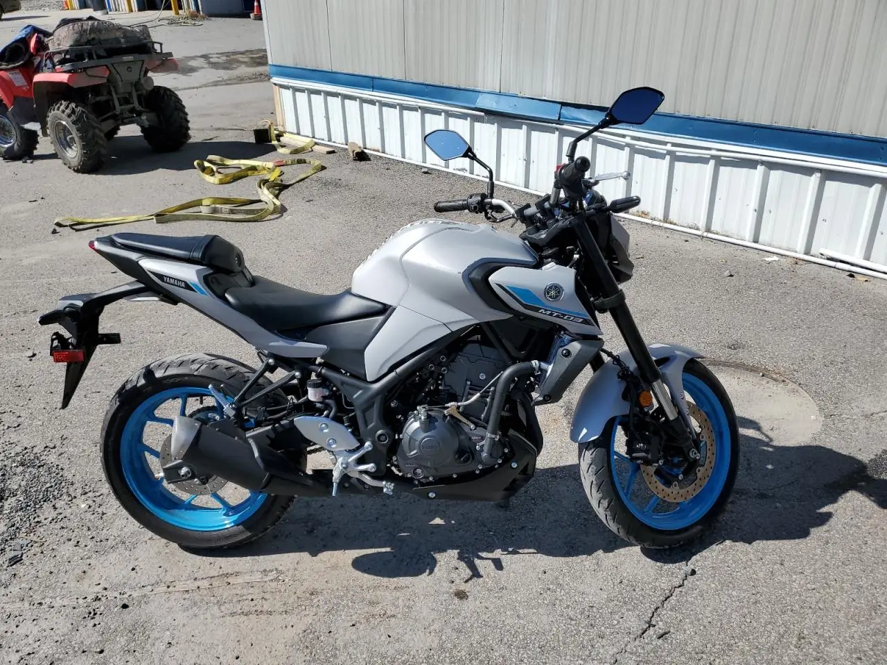 YAMAHA MTN320 A 2025. Lot# 84739815. VIN MH3RH28E9SK003032. Photo 1