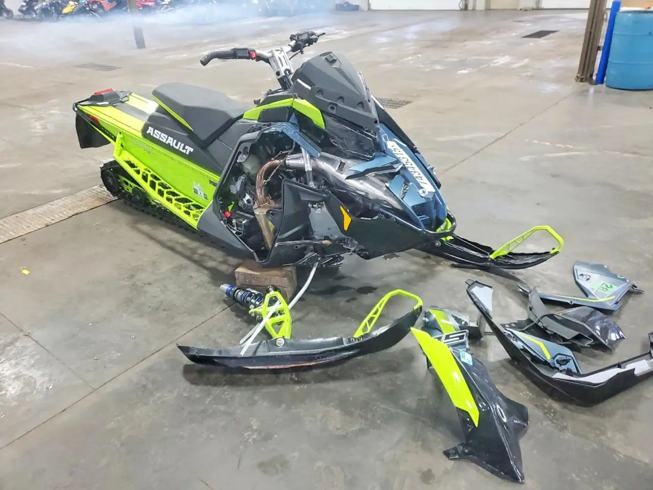 POLA 850 2023. Lot# 74345315. VIN SN1TLC8R1PC200271. Photo 1