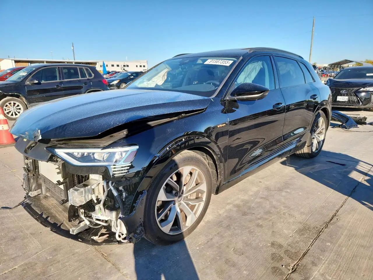 AUDI E-TRON 2021. Lot# 91587355. VIN WA1LAAGE1MB004838. Photo 1