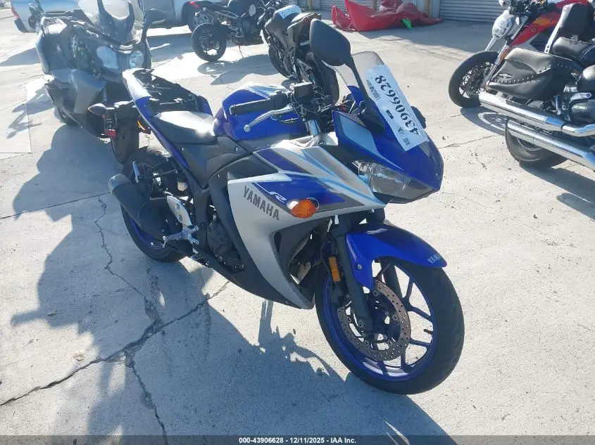 YAMAHA YZFR3 2015. Lot# 43906628. VIN MH3RH06Y5FK009417. Photo 1
