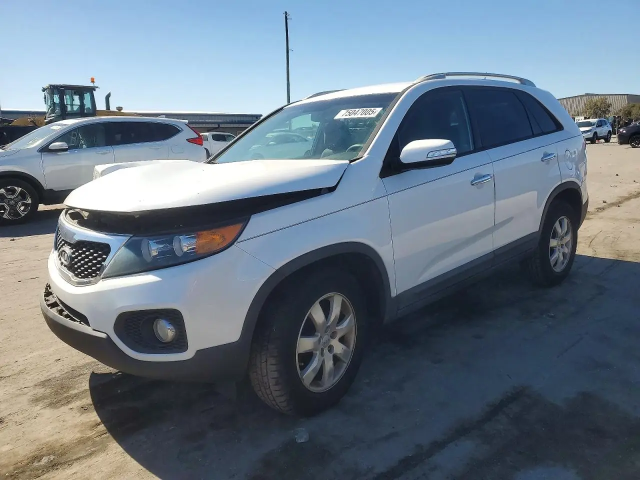 KIA SORENTO 2012. Lot# 75047005. VIN 5XYKT4A21CG307229. Photo 1