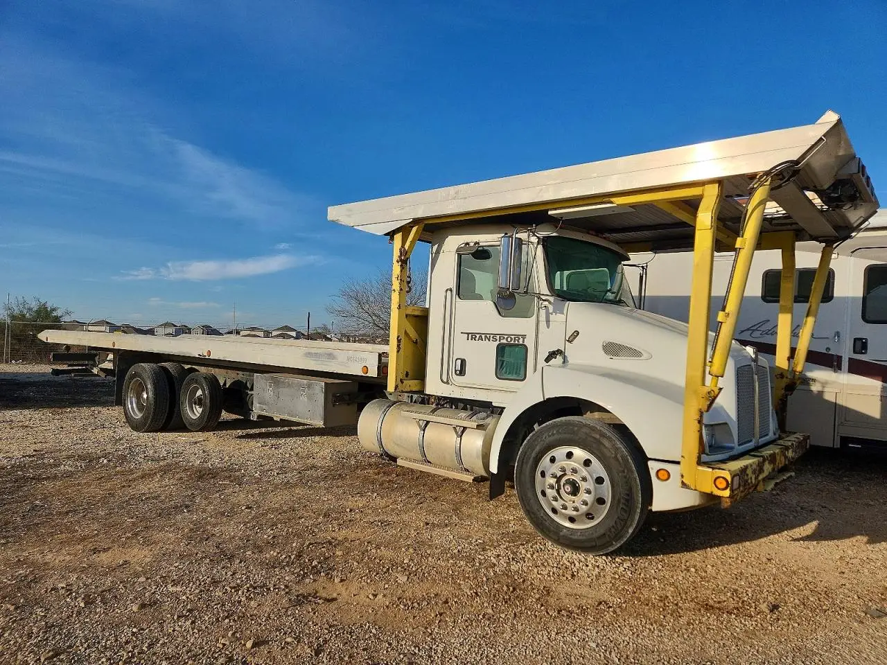 KENWORTH ALL OTHER 2007. Lot# 75391795. VIN 2NKMH27X27M151256. Photo 1