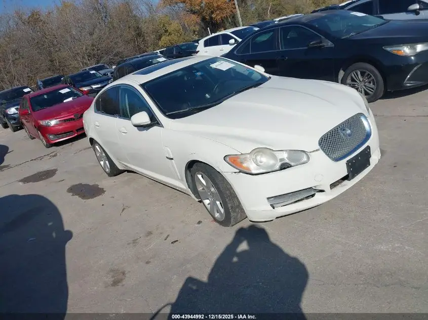 JAGUAR XF 2010. Lot# 43944992. VIN SAJWA0FA4AHR53886. Photo 1
