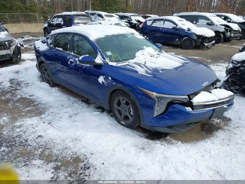 KIA K4 2025. Lot# 43935304. VIN 3KPFT4DE3SE088096. Photo 1