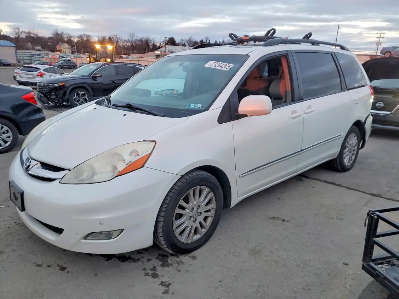 TOYOTA SIENNA 2009. Lot# 73294365. VIN 5TDZK22C39S264182. Photo 1
