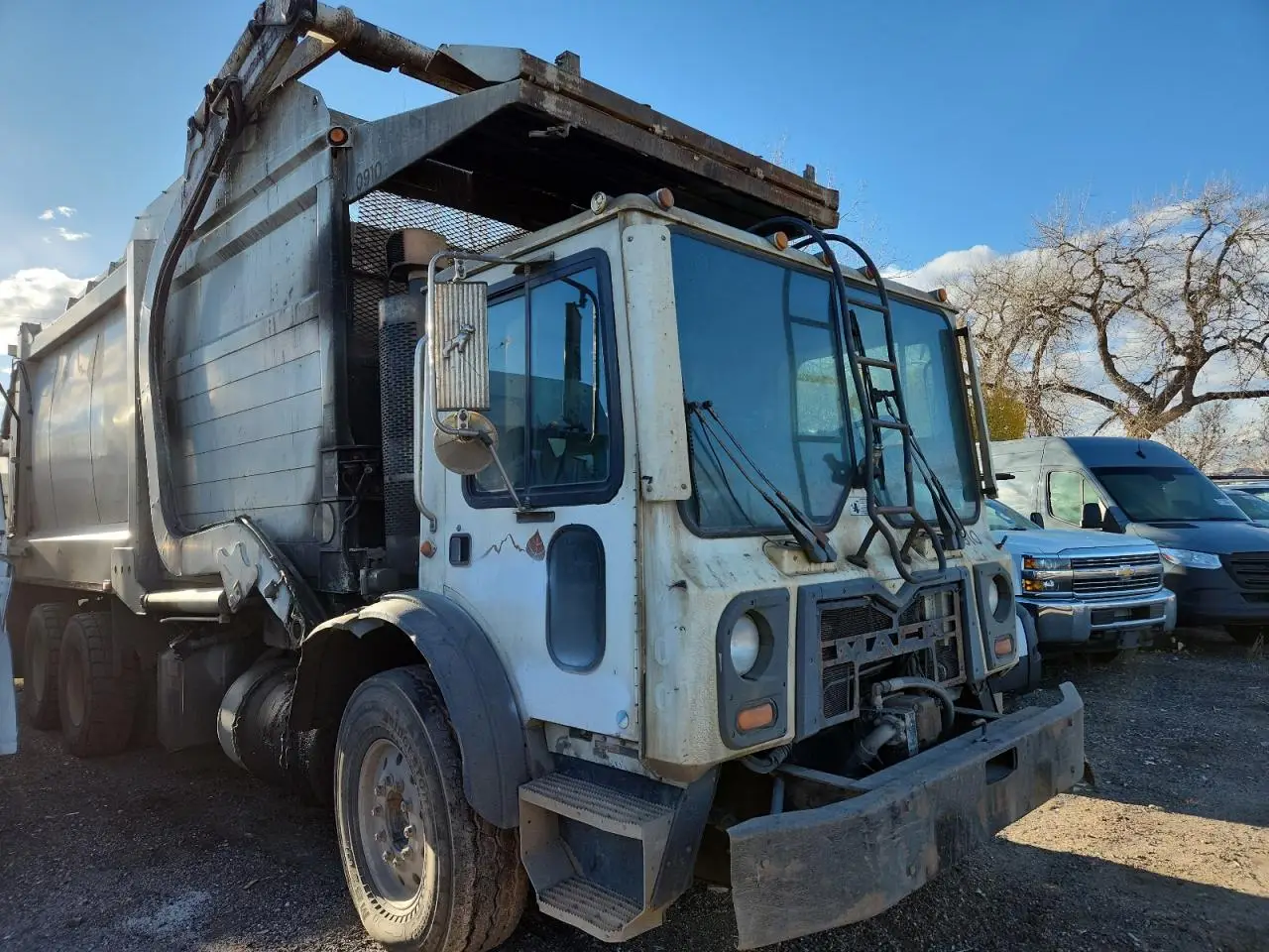 MACK ALL MODELS 2009. Lot# 92248385. VIN 1M2AV02C79M004190. Photo 1