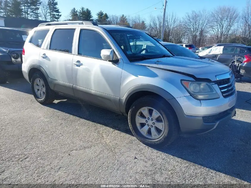 KIA BORREGO 2009. Lot# 43952254. VIN KNDJJ741295013765. Photo 1