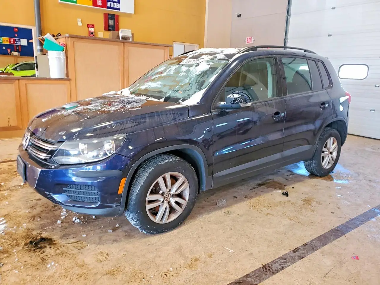 VOLKSWAGEN TIGUAN 2016. Lot# 75581695. VIN WVGAV7AX6GW603497. Photo 1