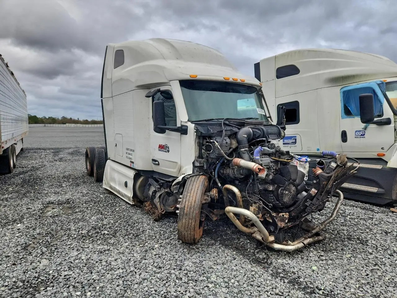 PETERBILT CONVENTION 2015. Lot# 68328255. VIN 573TR3624F3301853. Photo 1