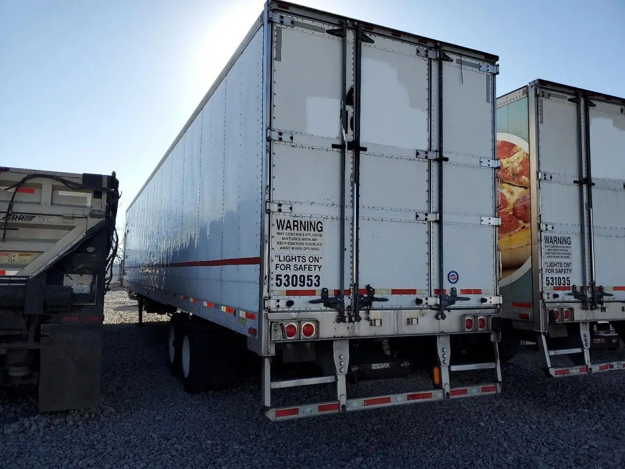 1UYVS2533DU510504 UTILITY ALL Models 2013 WHITE Photo 3