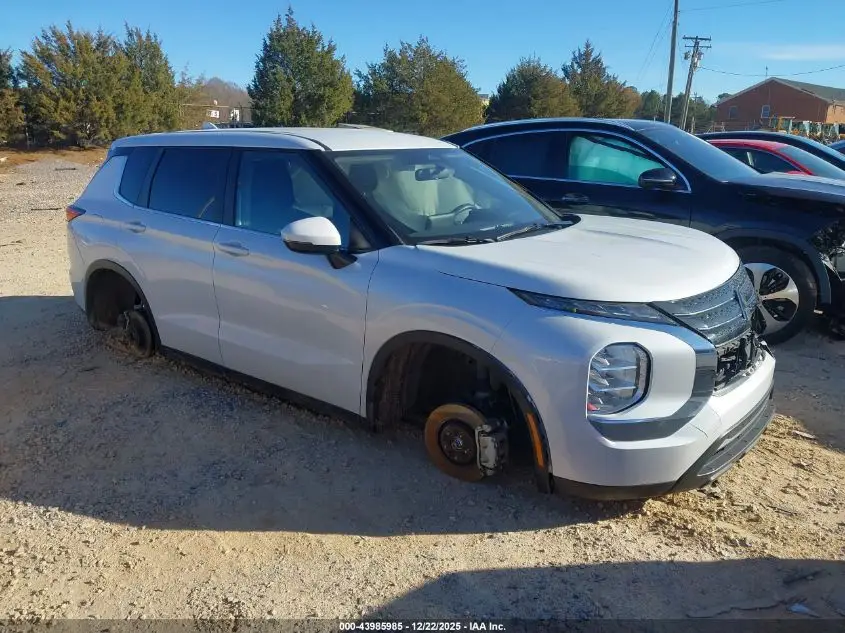 MITSUBISHI OUTLANDER 2024. Lot# 43985985. VIN JA4J3UA88RZ021382. Photo 1