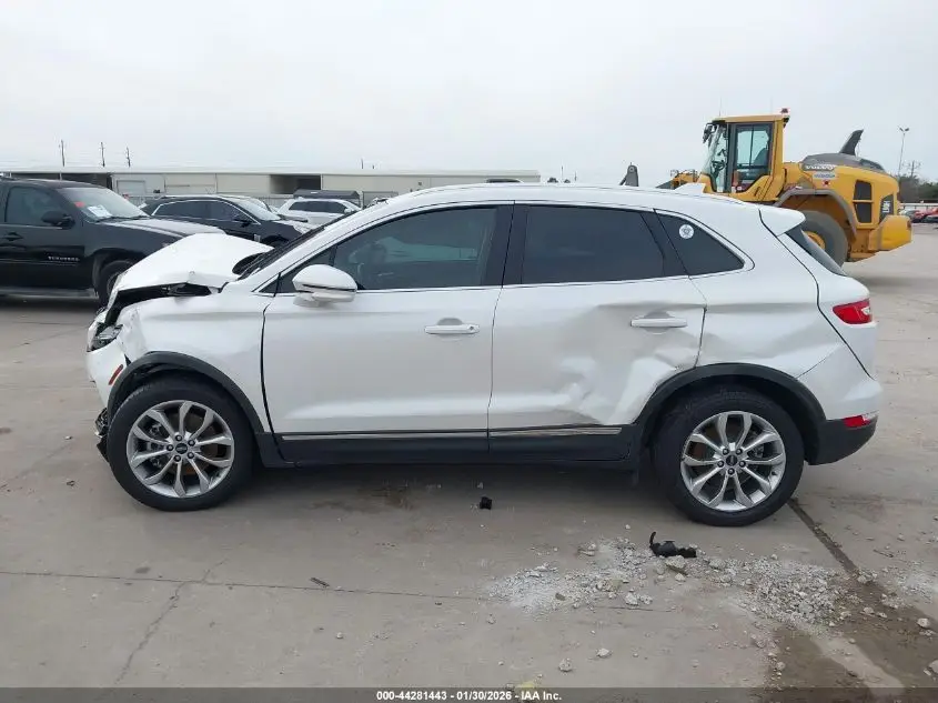 5LMCJ2C94KUL45410 LINCOLN MKC 2019 WHITE Photo 14