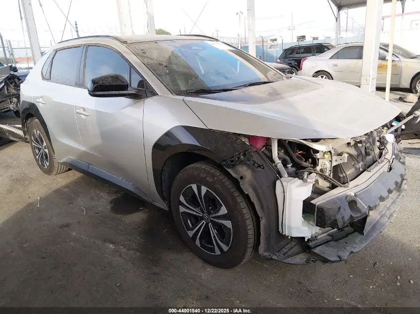 TOYOTA BZ4X 2023. Lot# 44001540. VIN JTMABACA4PA040112. Photo 1