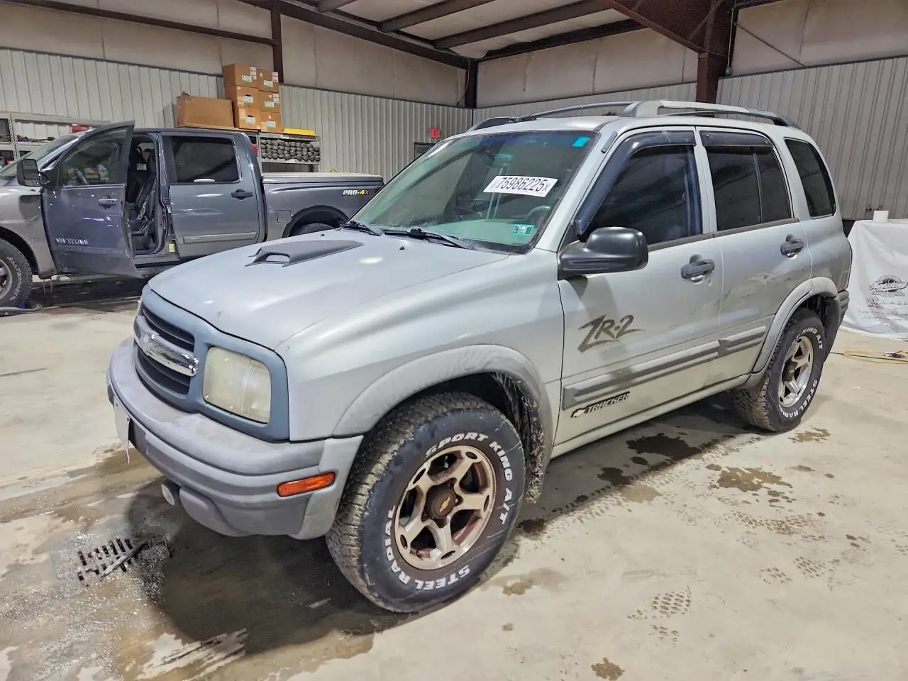 CHEVROLET TRACKER 2001. Lot# 75986225. VIN 2CNBJ734716951569. Photo 1