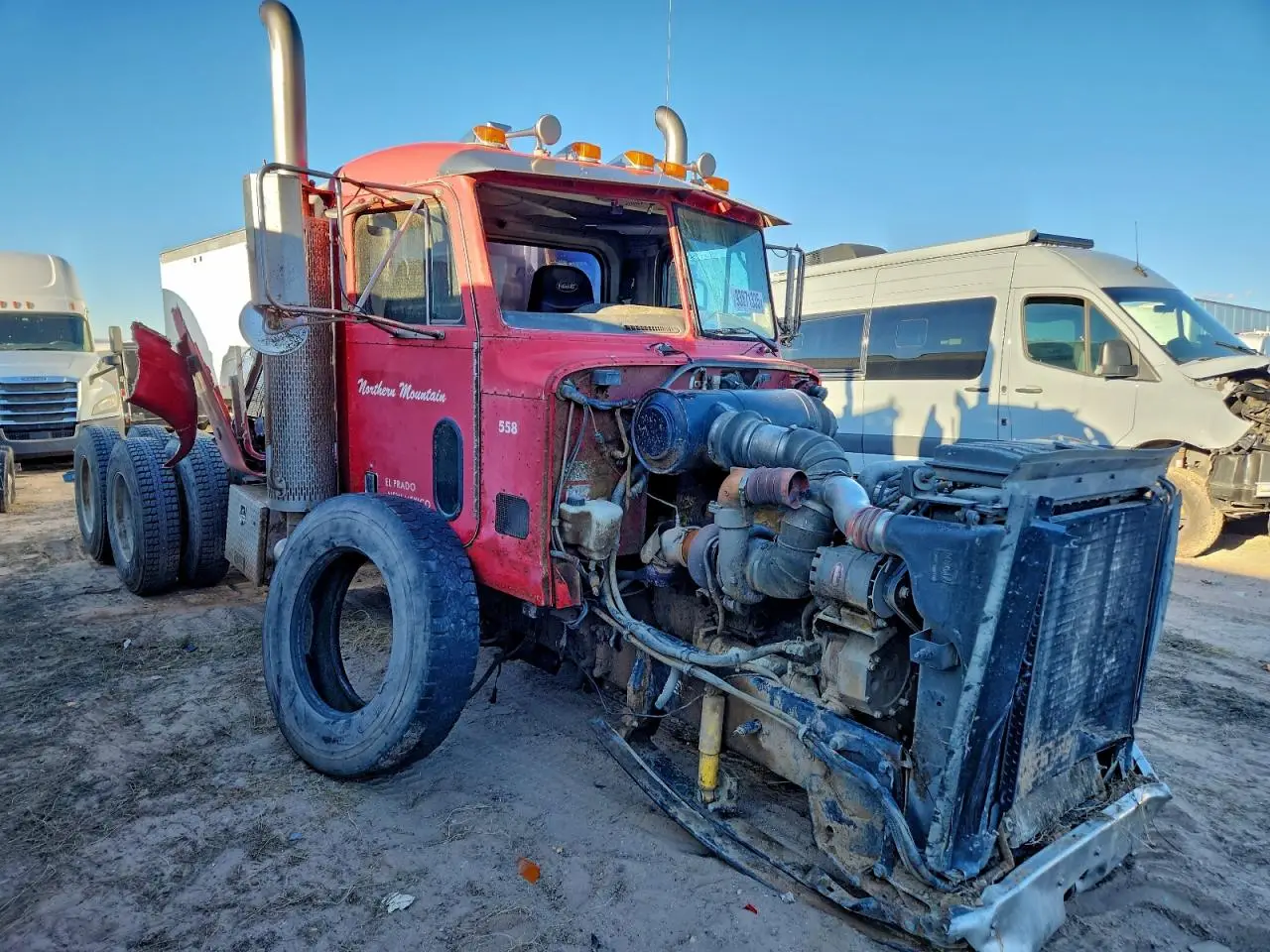 PETERBILT ALL MODELS 2003. Lot# 93871335. VIN 1XPFDB9X43D809233. Photo 1