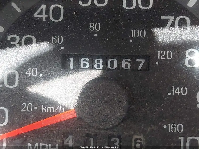 FORD E-350 CUTAWAY 2002. Lot# 43924348. VIN 1FDWE35L02HB17674. Photo 1