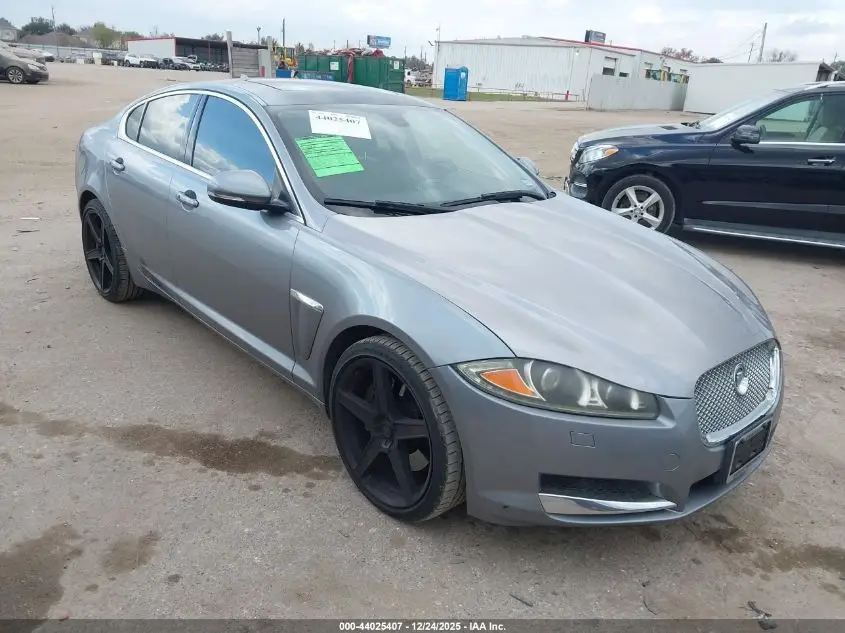 JAGUAR XF 2013. Lot# 44025407. VIN SAJWA0ES8DPS97132. Photo 1