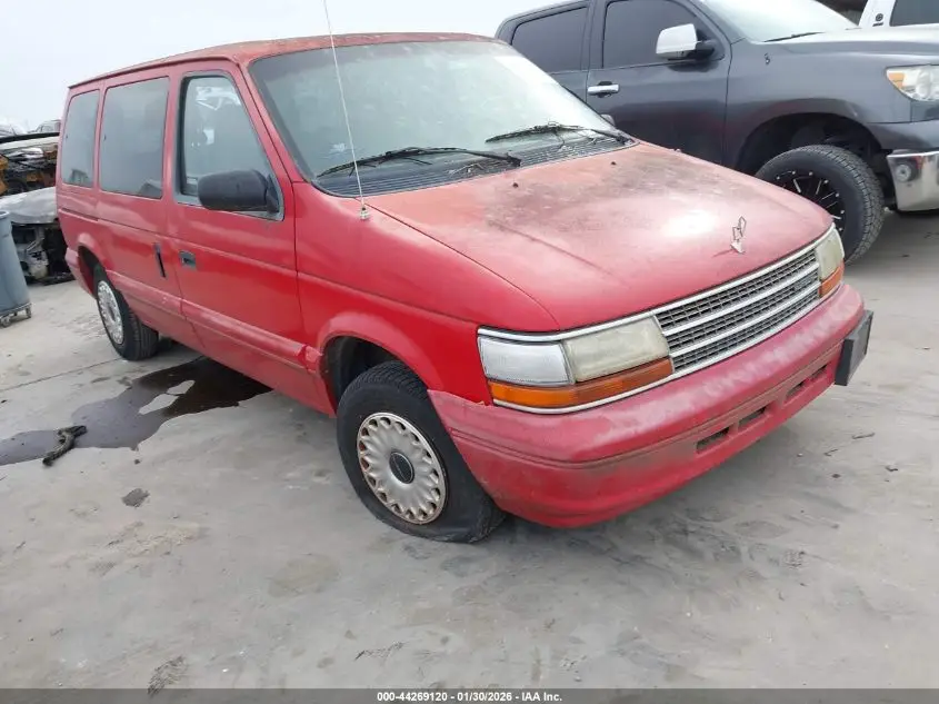 PLYMOUTH VOYAGER 1995. Lot# 44269120. VIN 2P4GH2534SR142815. Photo 1
