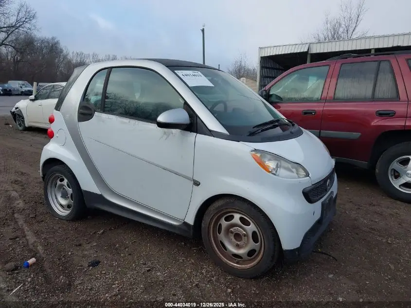 SMART FORTWO 2015. Lot# 44034019. VIN WMEEJ3BA3FK794730. Photo 1